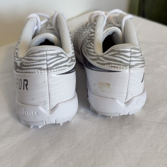 Nike Vapor Edge Shark Soccer Cleats Kids White/Grey – Size 4Y - Picture 6 of 9